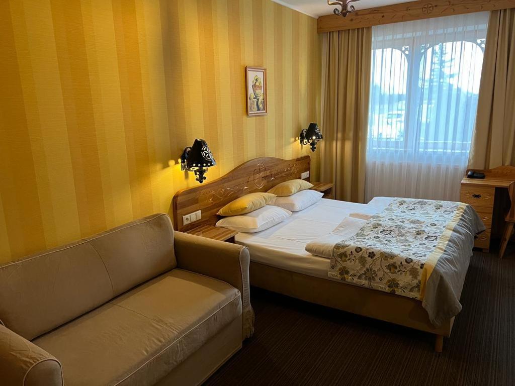 Bajka & Hotel Grodziec